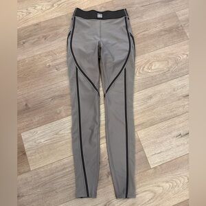 ALO Yoga Airlift Leggings